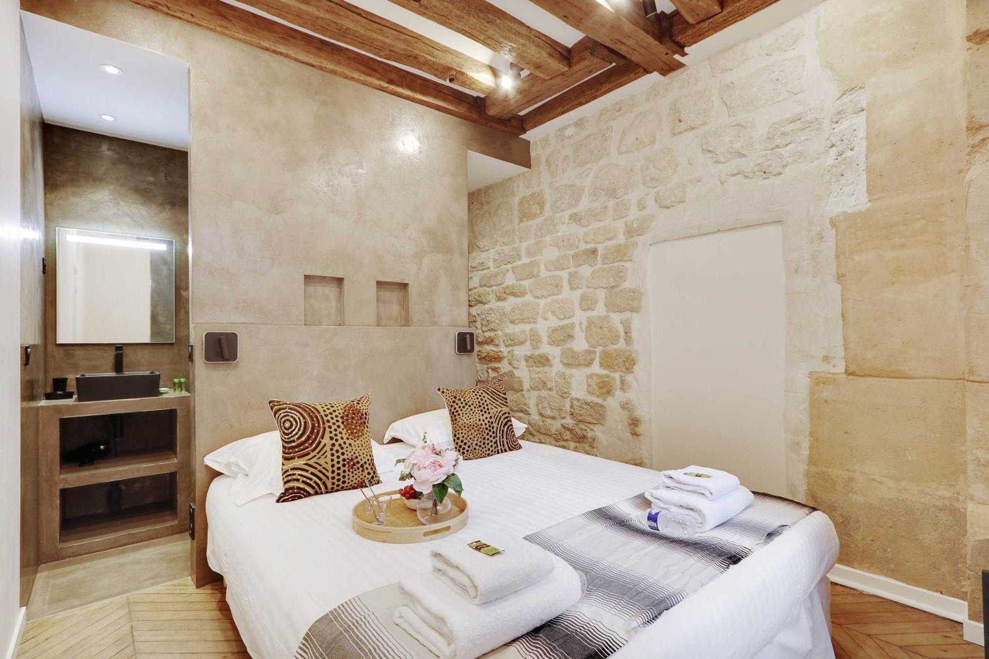 Authentic Apartment - 1Br-4P - Le Marais Parijs Buitenkant foto